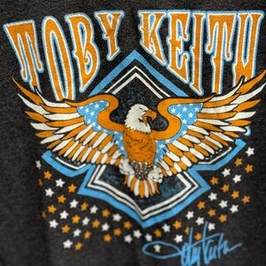 Black Graphic Eagle Tee - Women's Top
